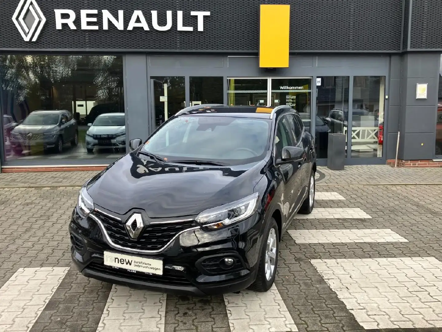 Renault Kadjar Business Edition TCe 140 EDC Schwarz - 1