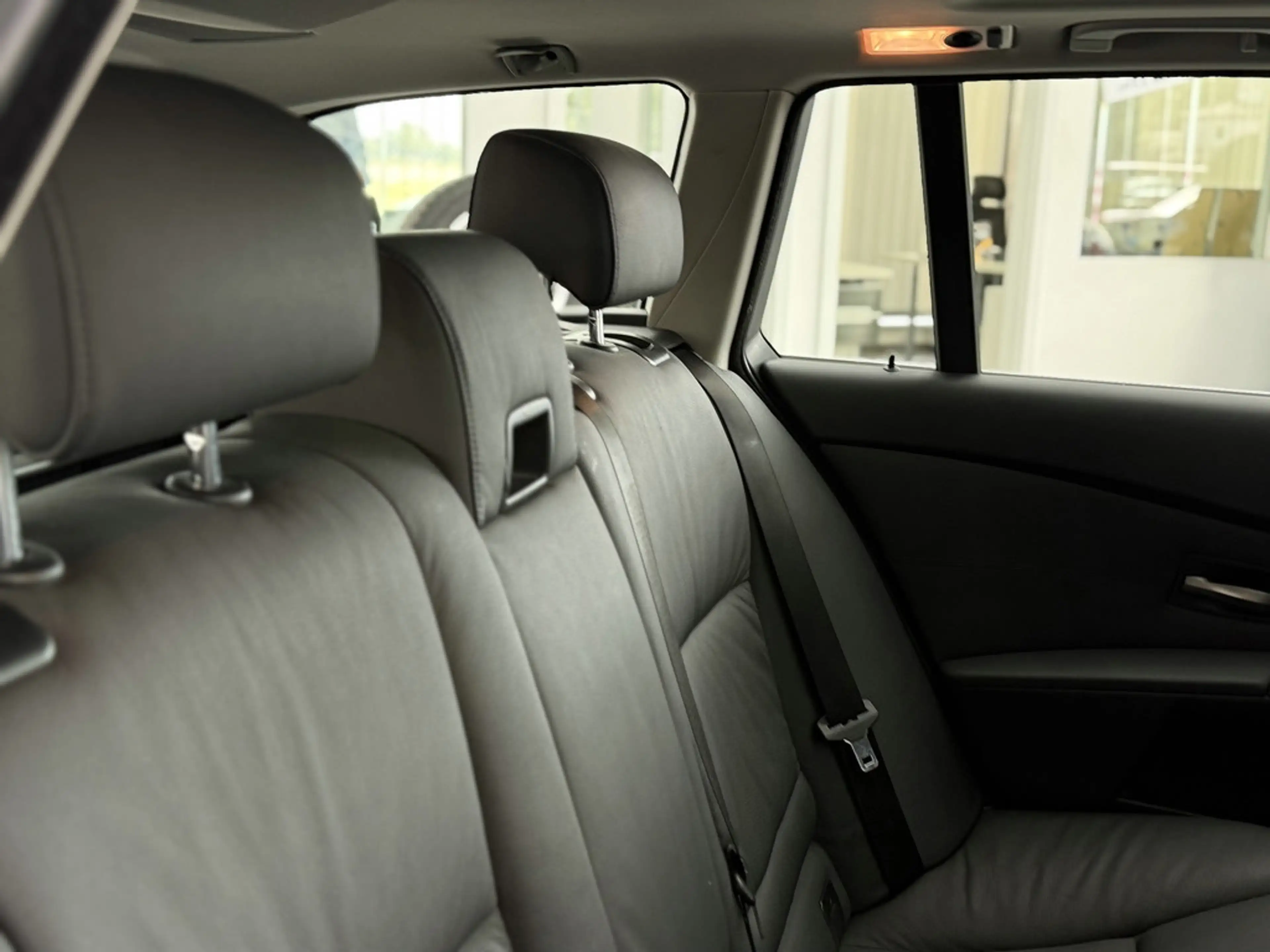 BMW 523 i Touring, 1.Hand, Leder, Pano, Xenon, PDC — photo 12