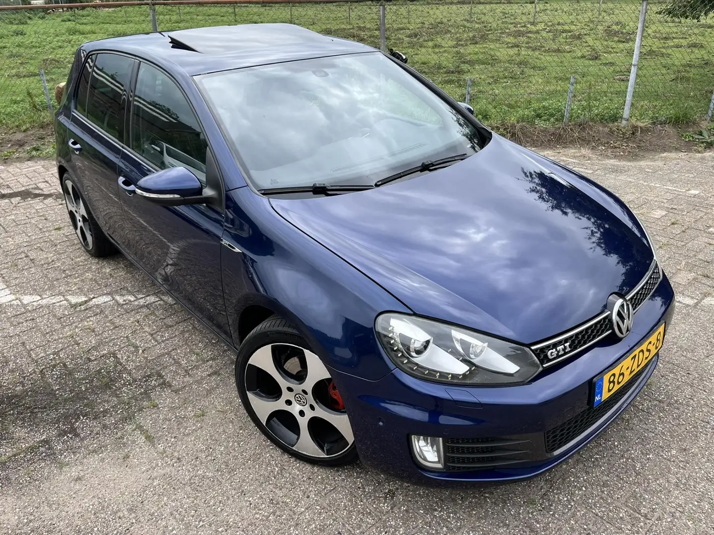 Volkswagen Golf GTI 1.4 TSI Highline Dynaudio Xenon Schuifdak! Blauw - 2