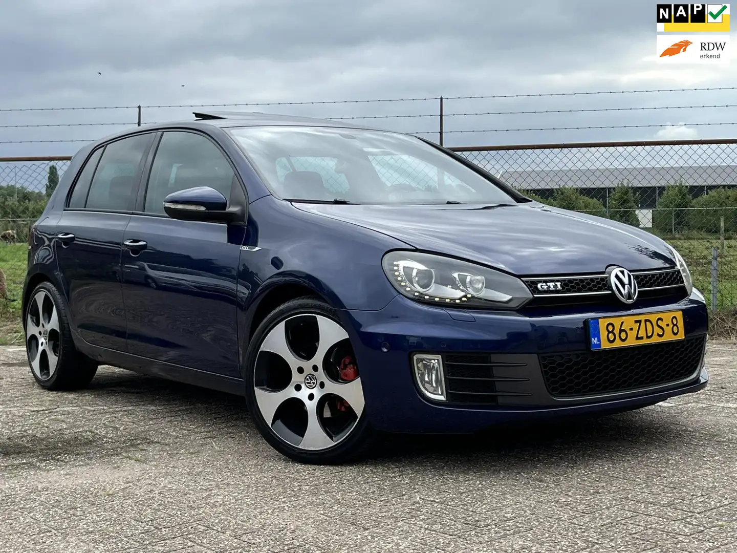 Volkswagen Golf GTI 1.4 TSI Highline Dynaudio Xenon Schuifdak! Blauw - 1