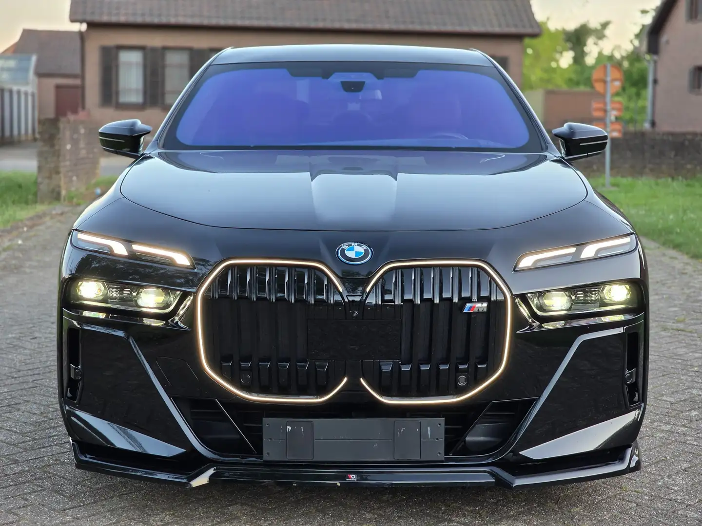 BMW 760 e * M-Performance * xDrive * Full Option * Noir - 2