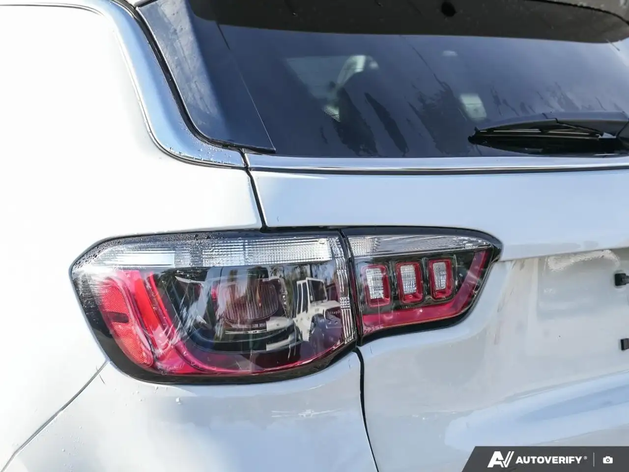 Jeep Compass снимка Jeep Compass