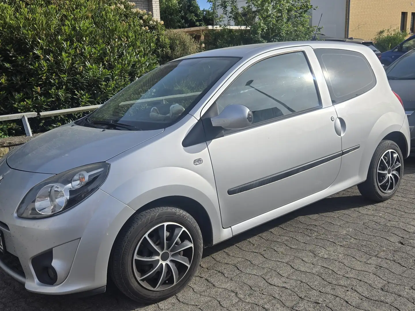 Renault Twingo 1.2 16V Dynamique Expert Silber - 2