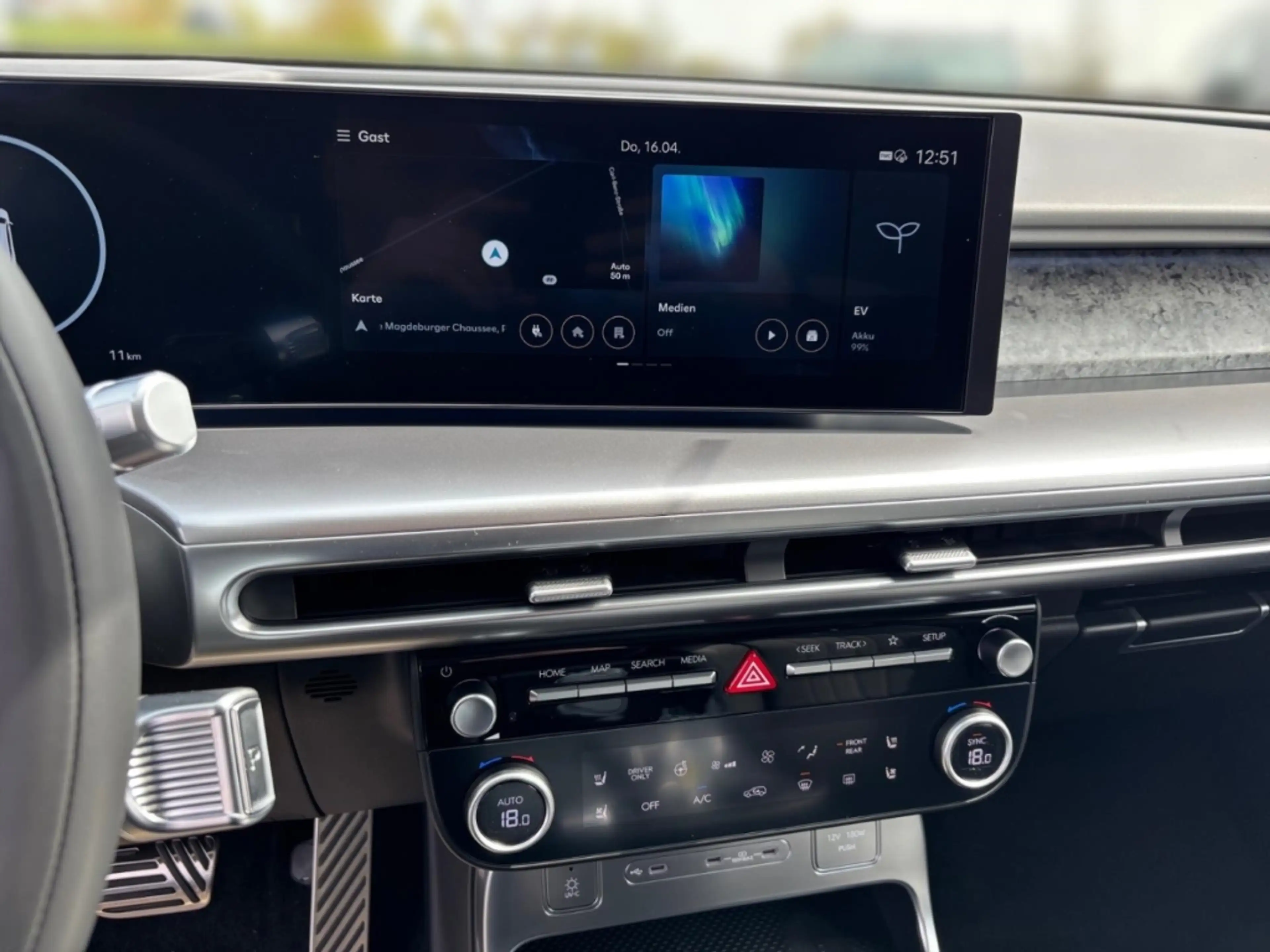 Hyundai IONIQ 9 7-Sitzer (MY26) 110 kWh (307 PS) 4WD UNIQ*HUD*Navi — photo 9