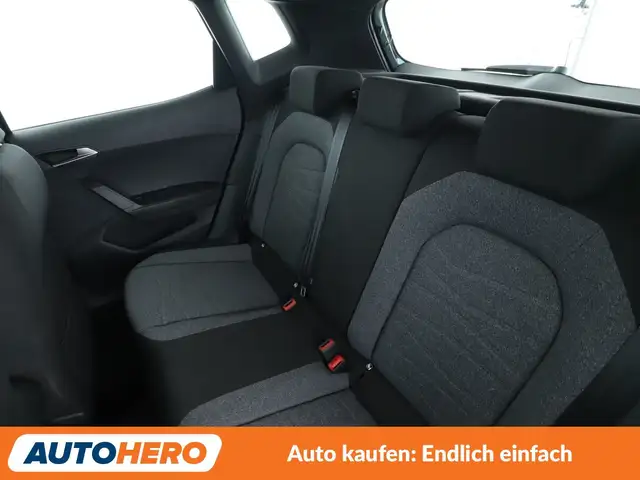 Seat Arona view 14