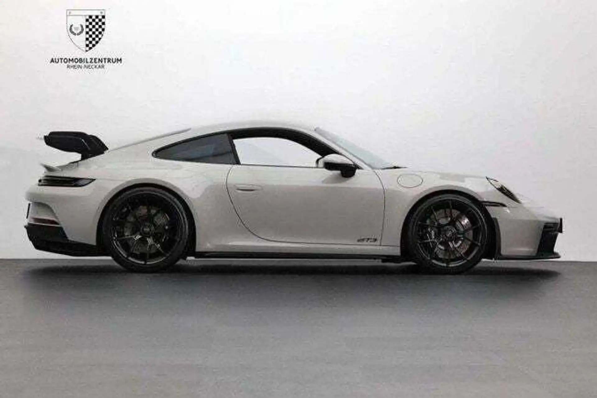 포르쉐 911 GT3 2023 화이트 사진 8