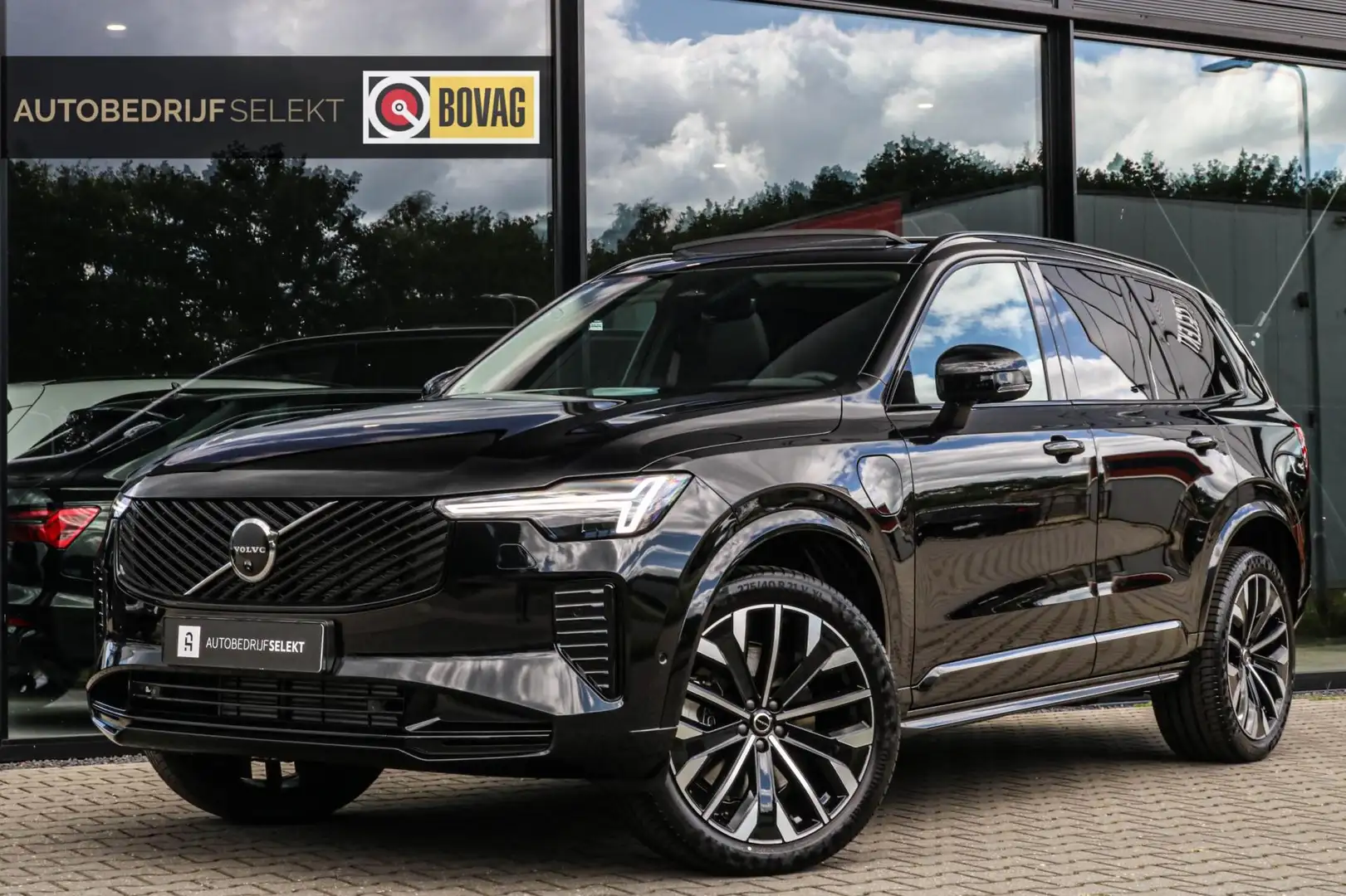 Volvo XC90 2.0 T8 PLUS DARK - PANO - HARMAN KARDON - 21 INCH Noir - 1