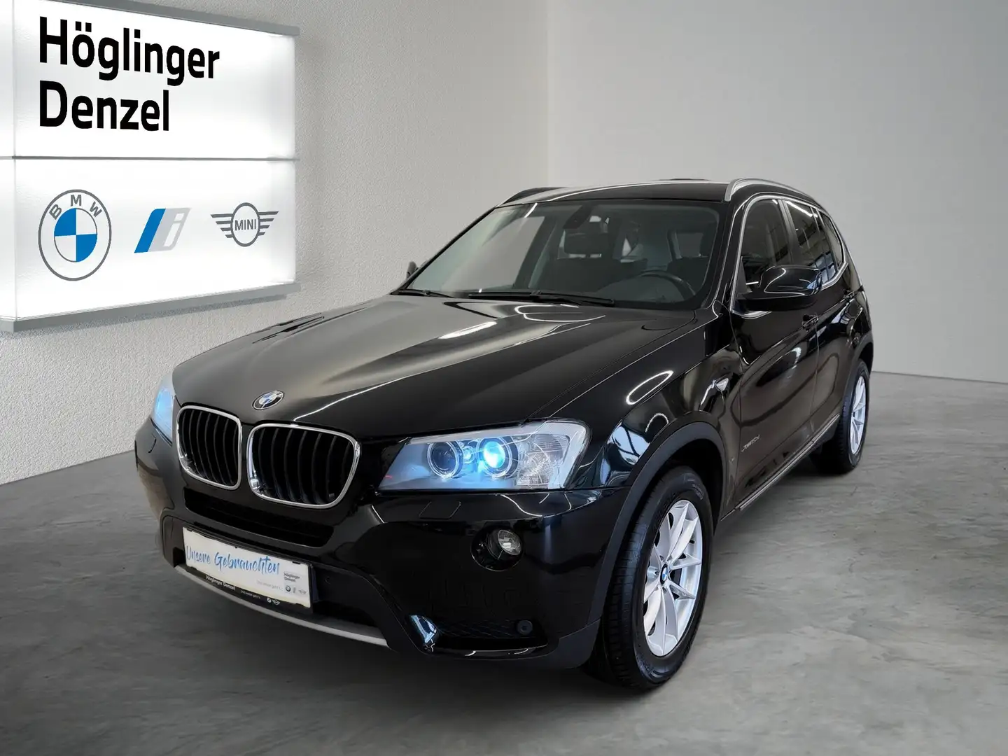 BMW X3 xDrive20d Schwarz - 1