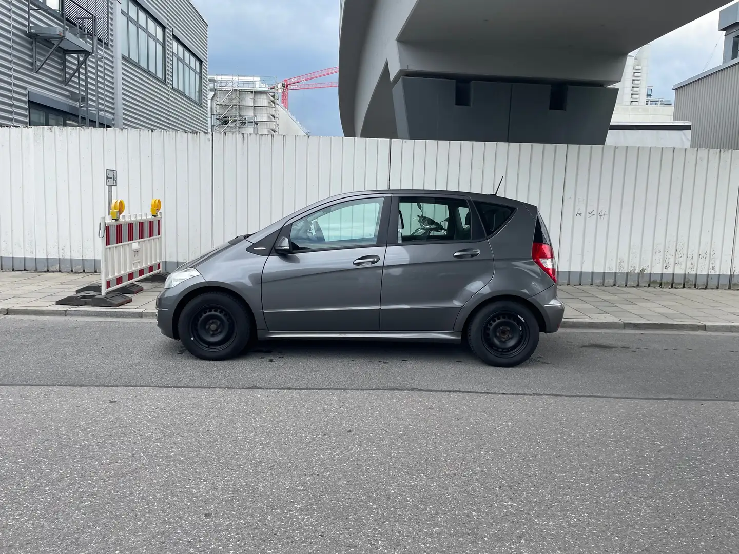 Mercedes-Benz A 170 A 170 Autotronic Elegance Silber - 1