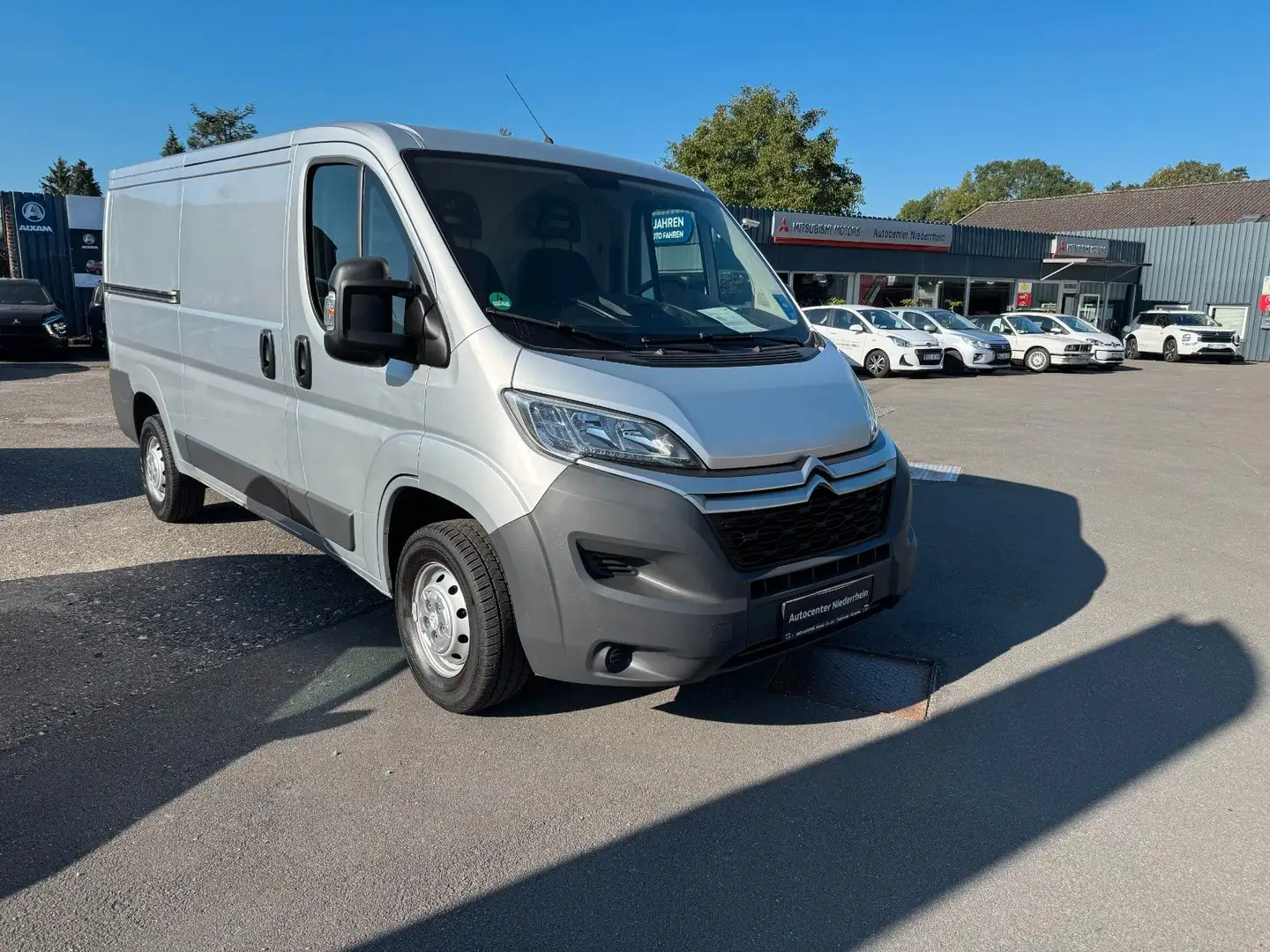 Citroen Jumper Kasten 33 L2H1 Profi BlueHDi 130 Silber - 1