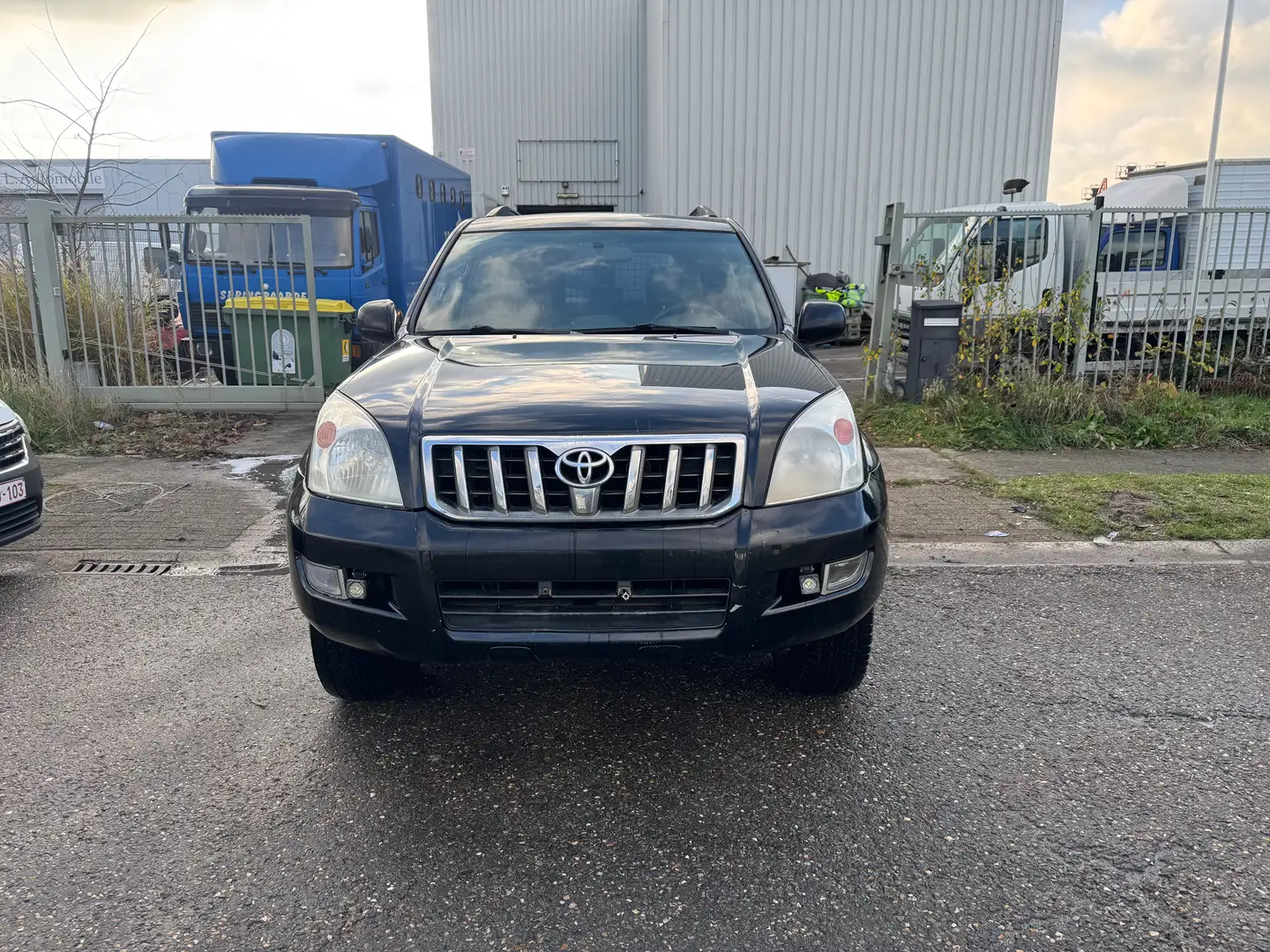 Toyota Land Cruiser Prado Noir - 2