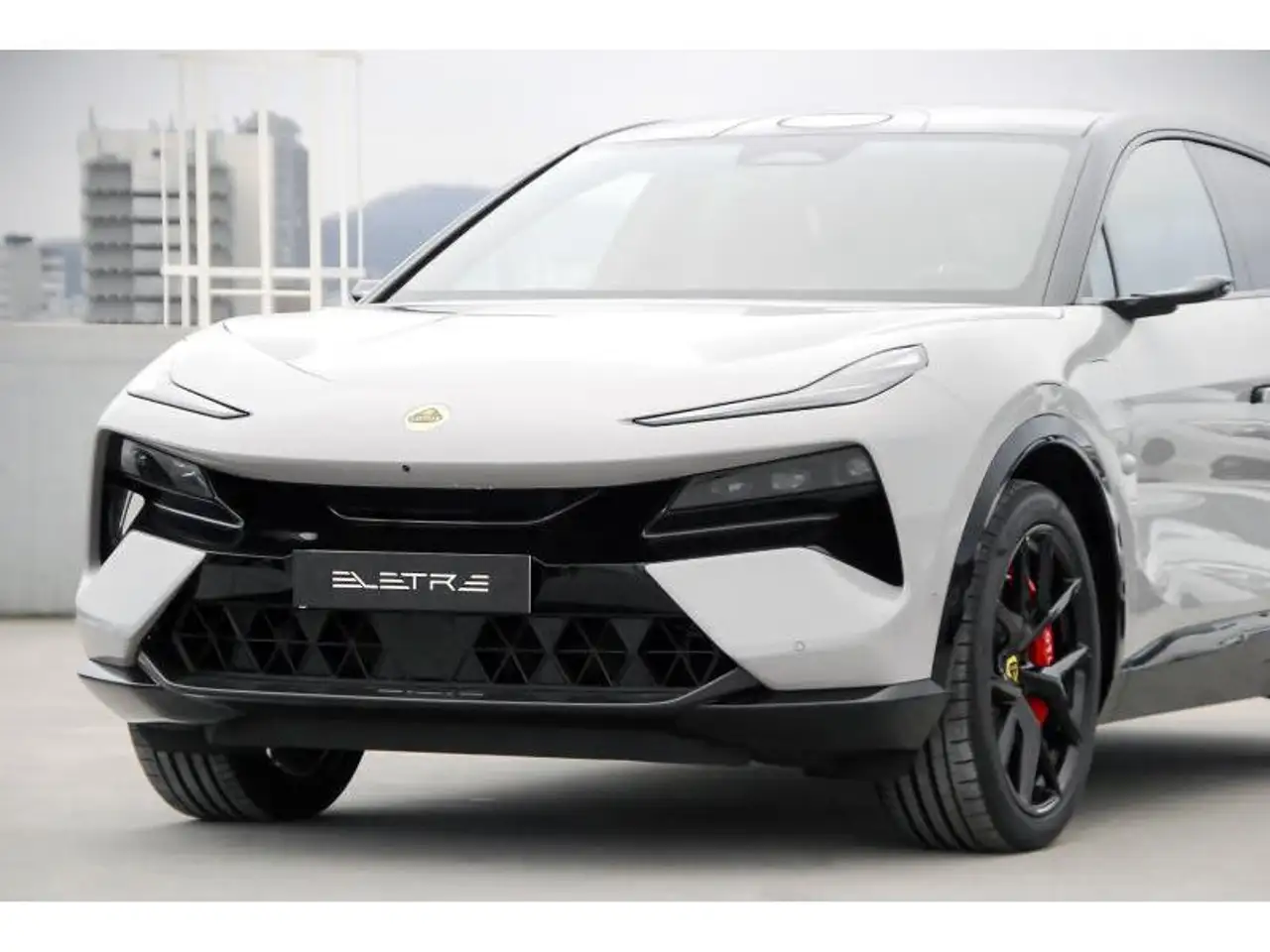 Lotus Eletre 2024