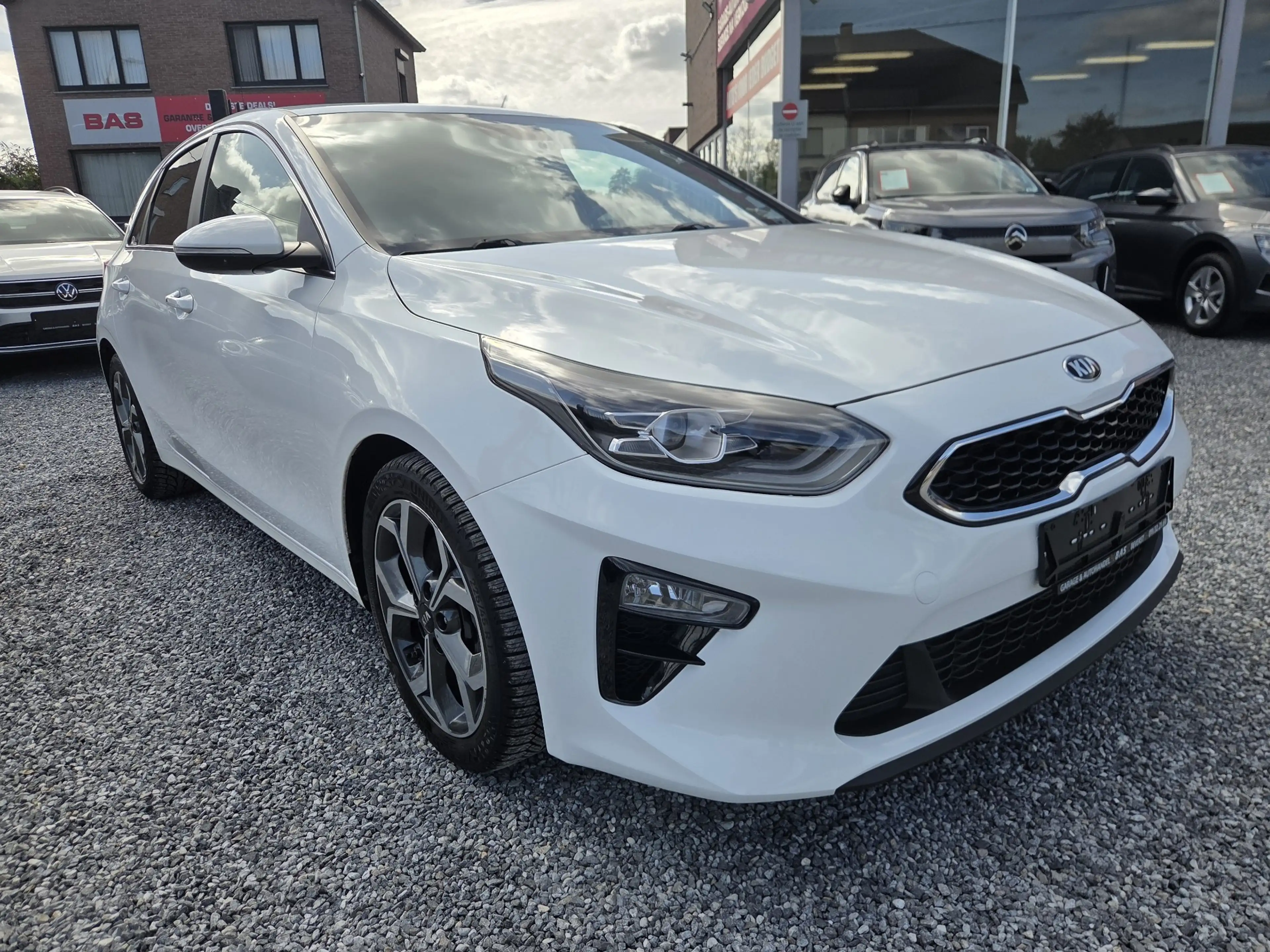 Kia Ceed / cee'd Ceed 1.0 T-GDi More ISG — photo 3