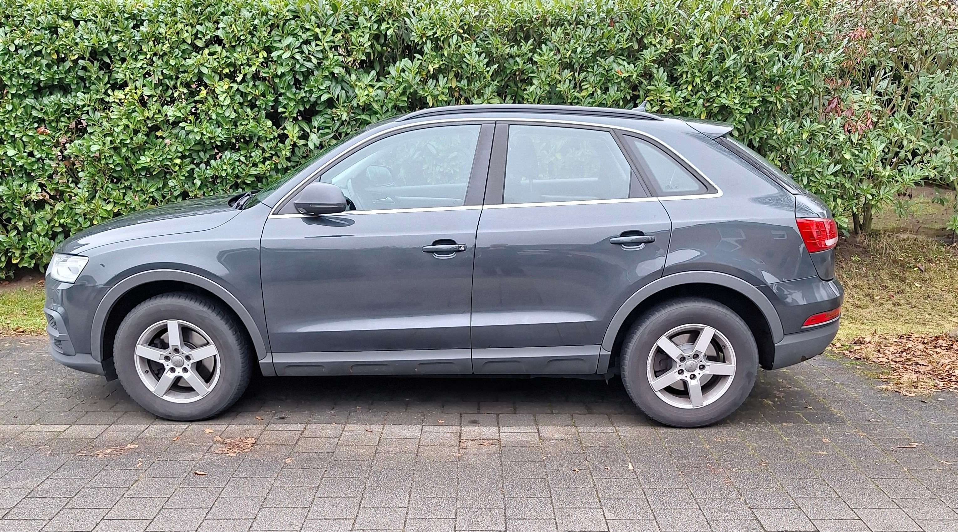 Second hand Audi Q3 2.0