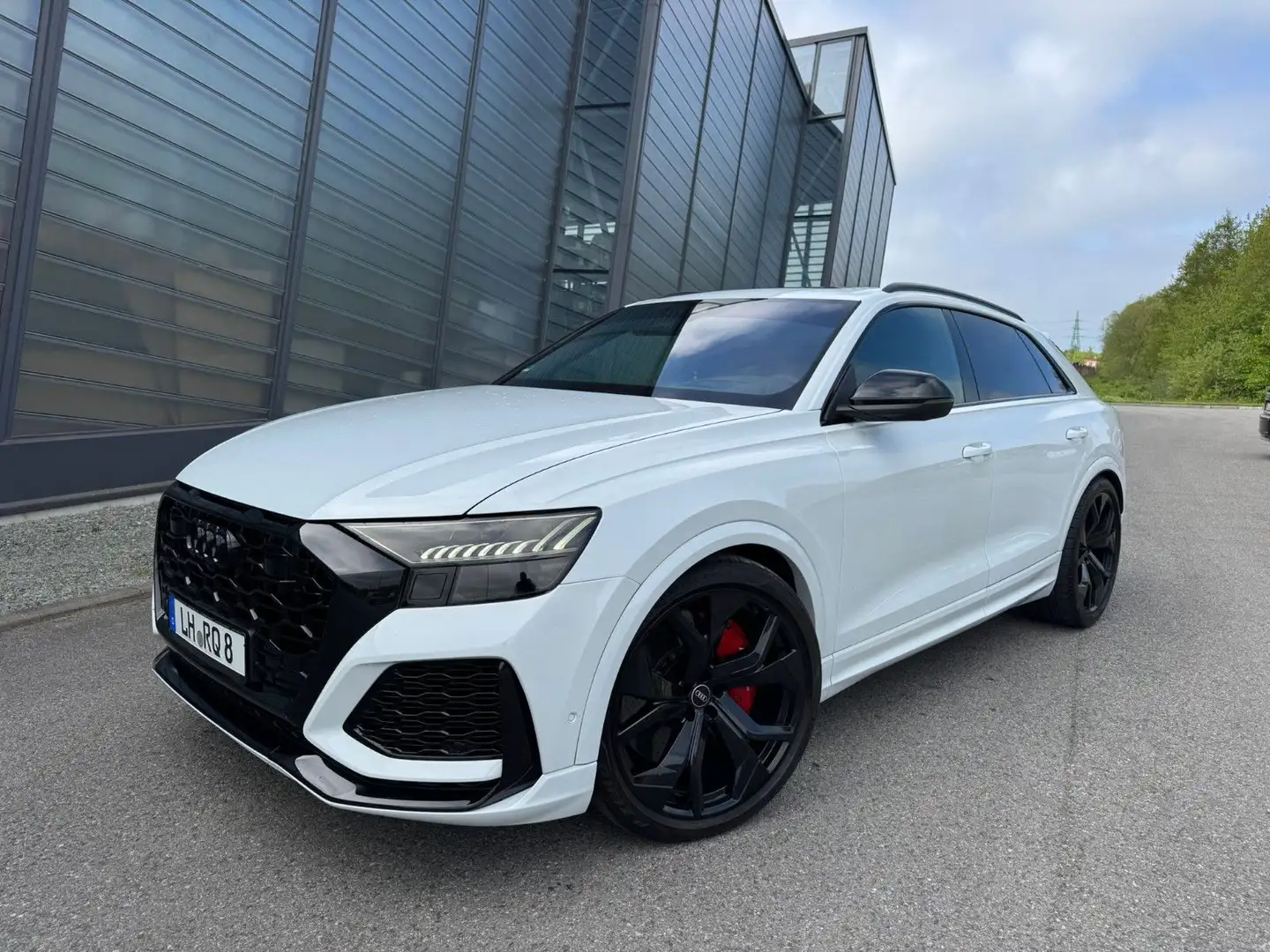 Audi RS Q8 RS Q8 4.0 TFSI quattro*Keramik*Matrix*Pano Weiß - 1