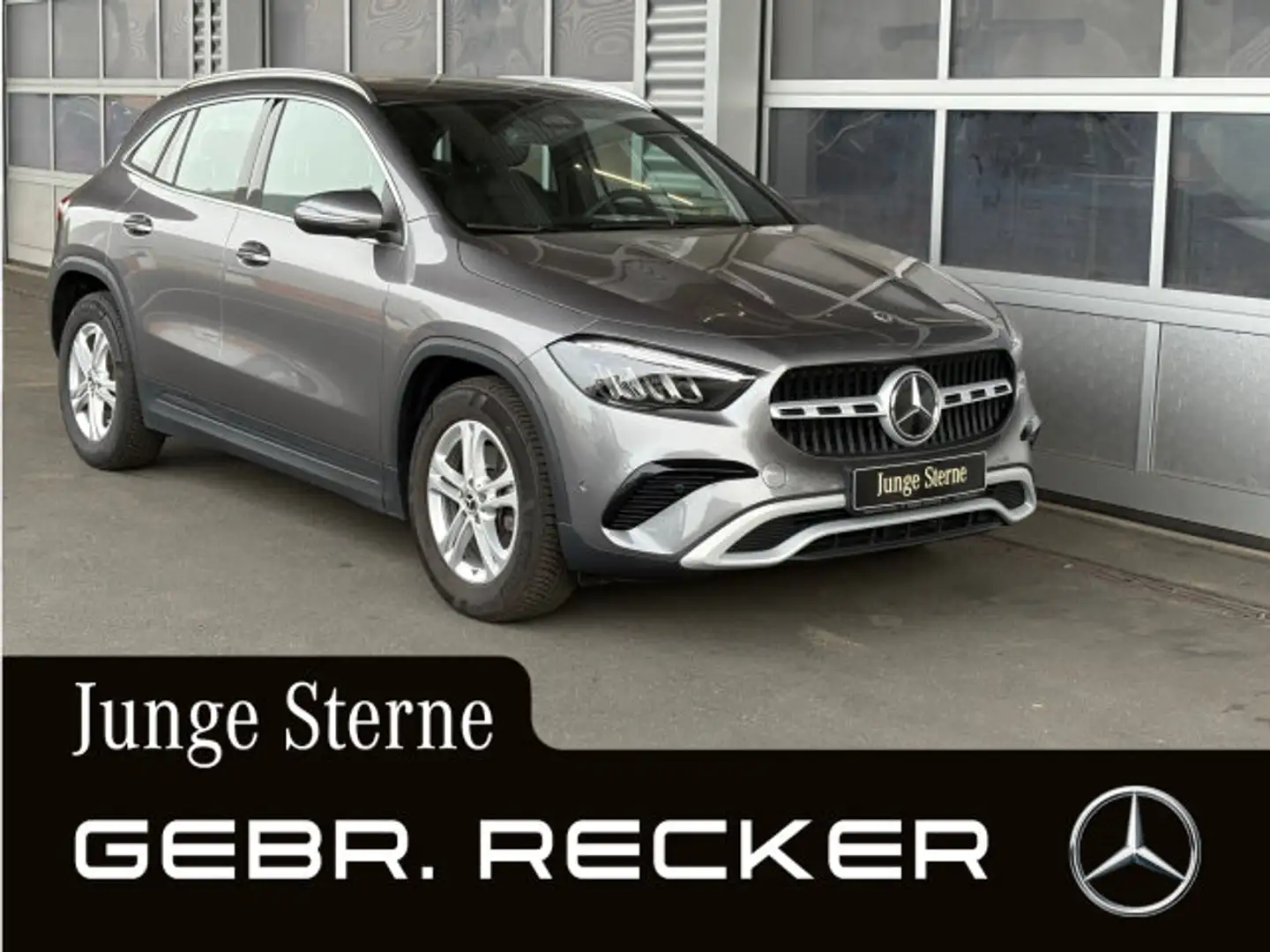 Mercedes-Benz GLA 200 GLA 200 Advanced LED Kamera eHeckklappe Lkrdhzg Grau - 1
