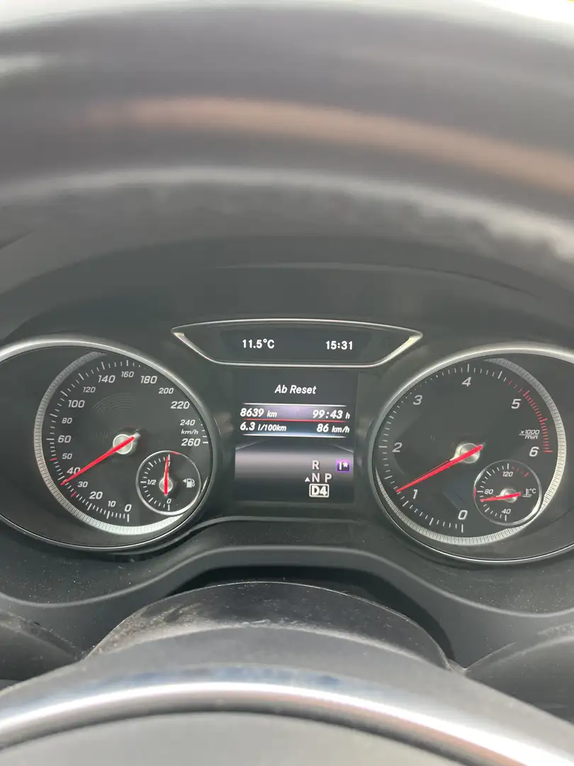 Mercedes-Benz GLA 220 GLA 220 CDI / d 4Matic (156.905) Gris - 2
