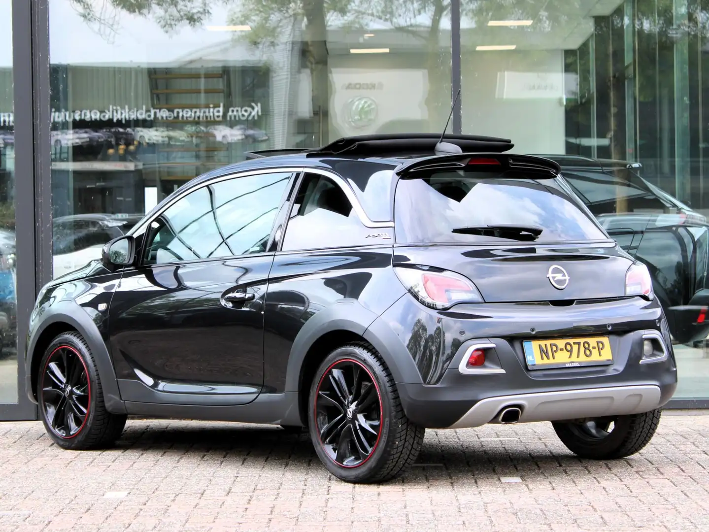 Opel Adam 1.0 Turbo Rocks | Apple Carplay / Climate / Winter Zwart - 2