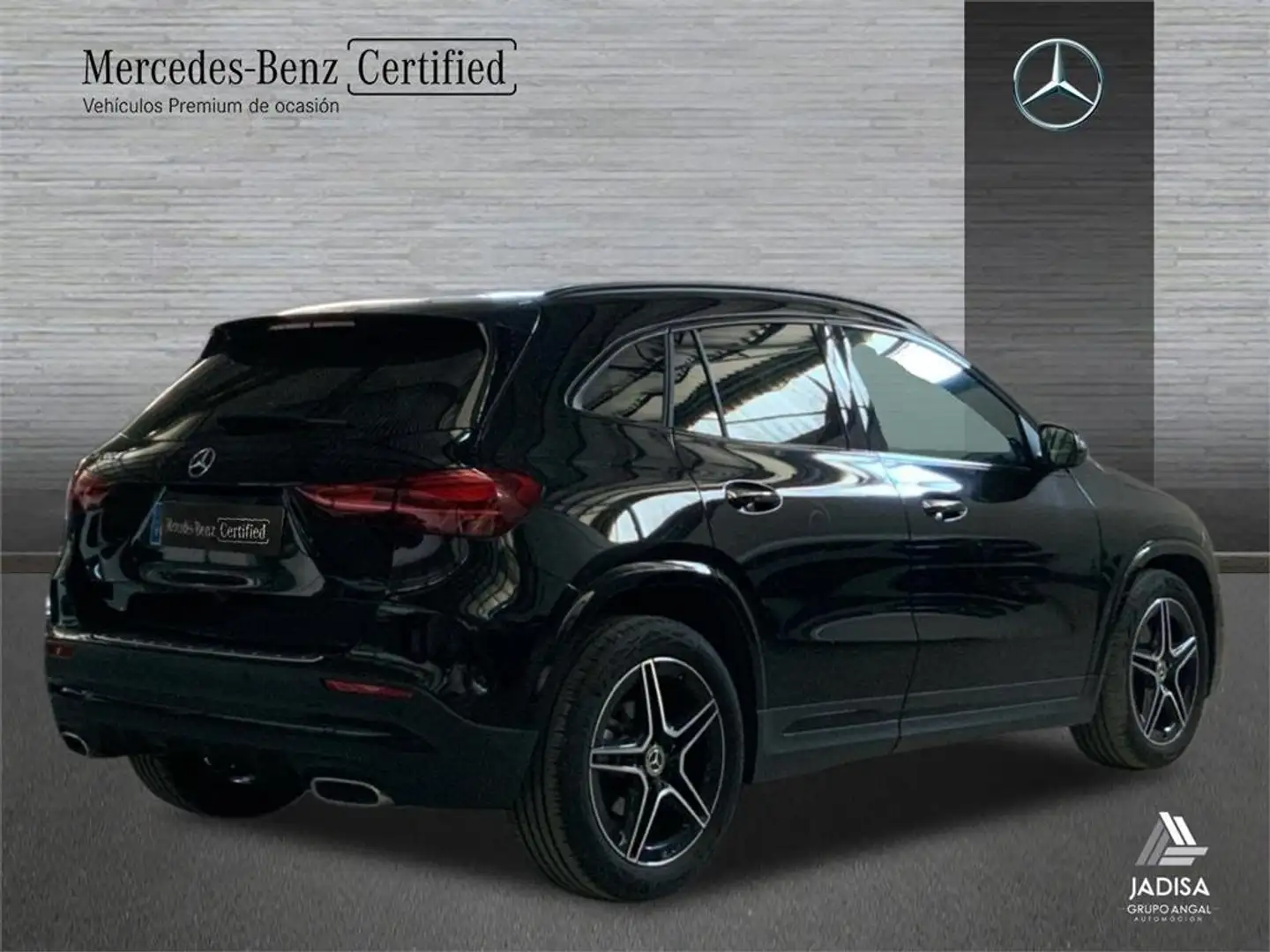 Mercedes-Benz GLA 200 D - 2
