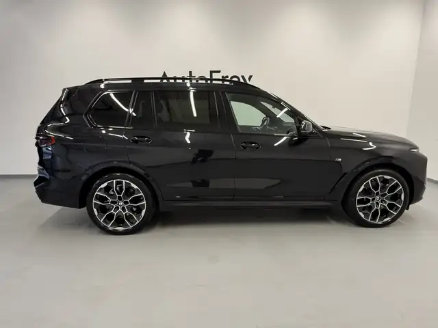 BMW X7 xDrive40d Ansicht 4