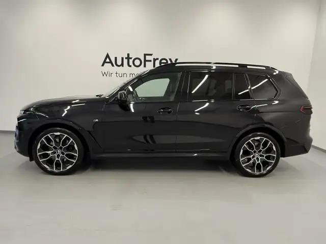 BMW X7 xDrive40d Ansicht 3