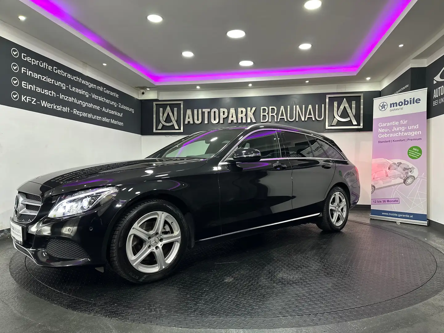 Mercedes-Benz C 220 d T Avantgarde Aut. *1.BESITZ*KAMERA*LED* Schwarz - 2
