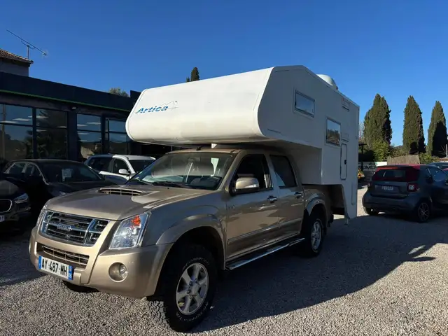 Isuzu D-Max 3.0 TDi163 Crew 4x4 LS