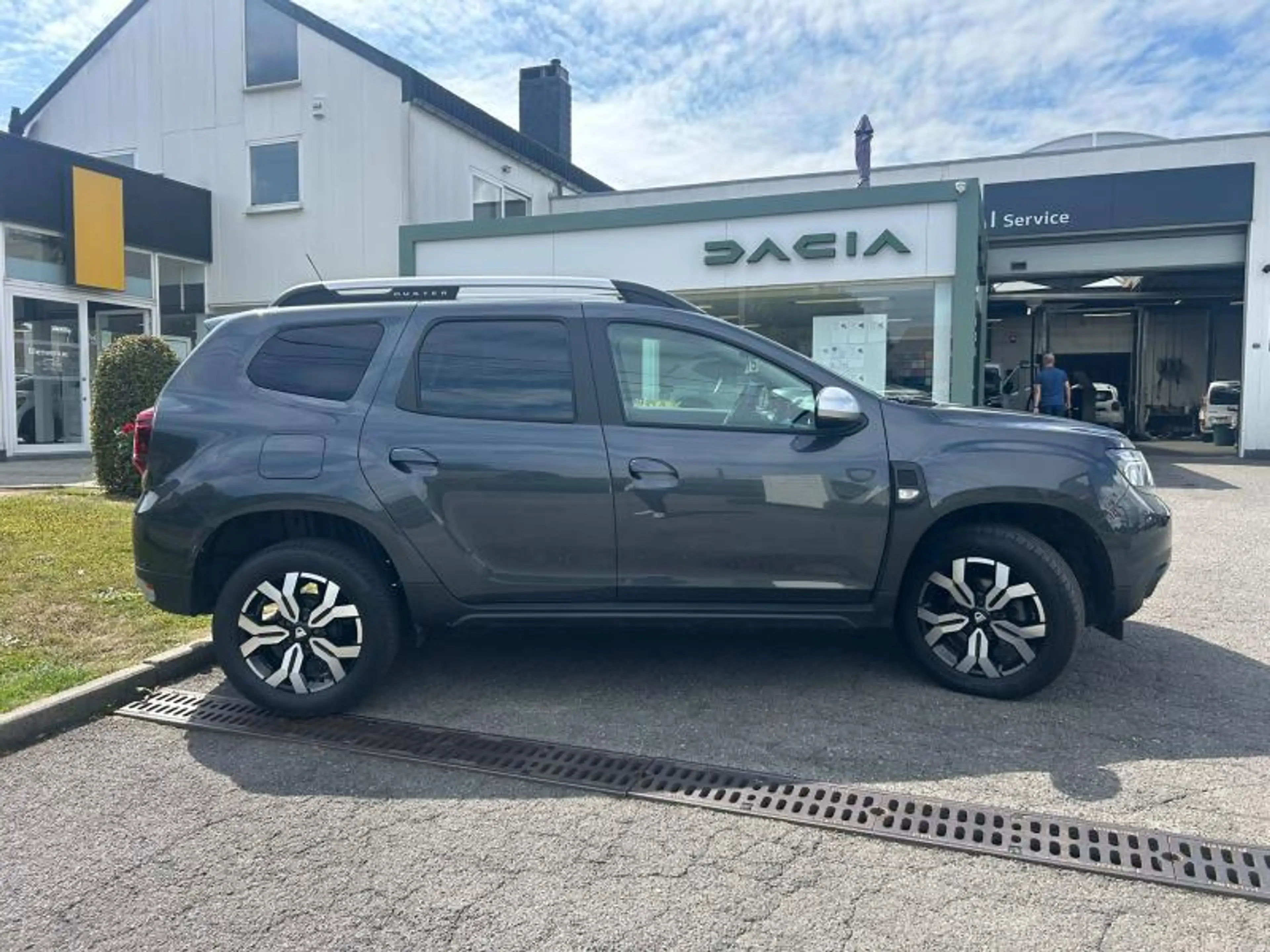 Dacia Duster PRESTIGE 1.5 DCI — photo 4
