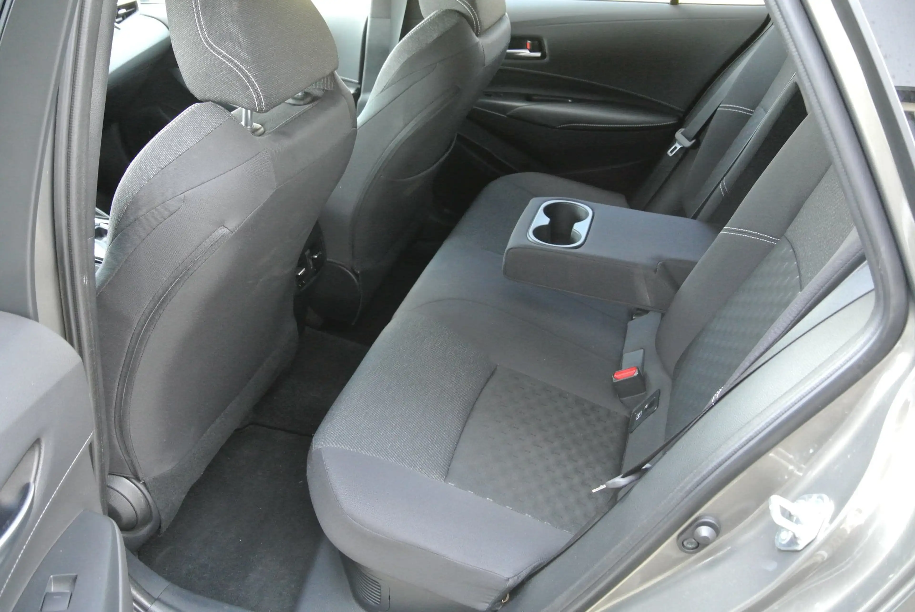 Suzuki Swace 1.8 Hybrid Aut. Comfort+ * NAVI * KAMERA * PDC — photo 11