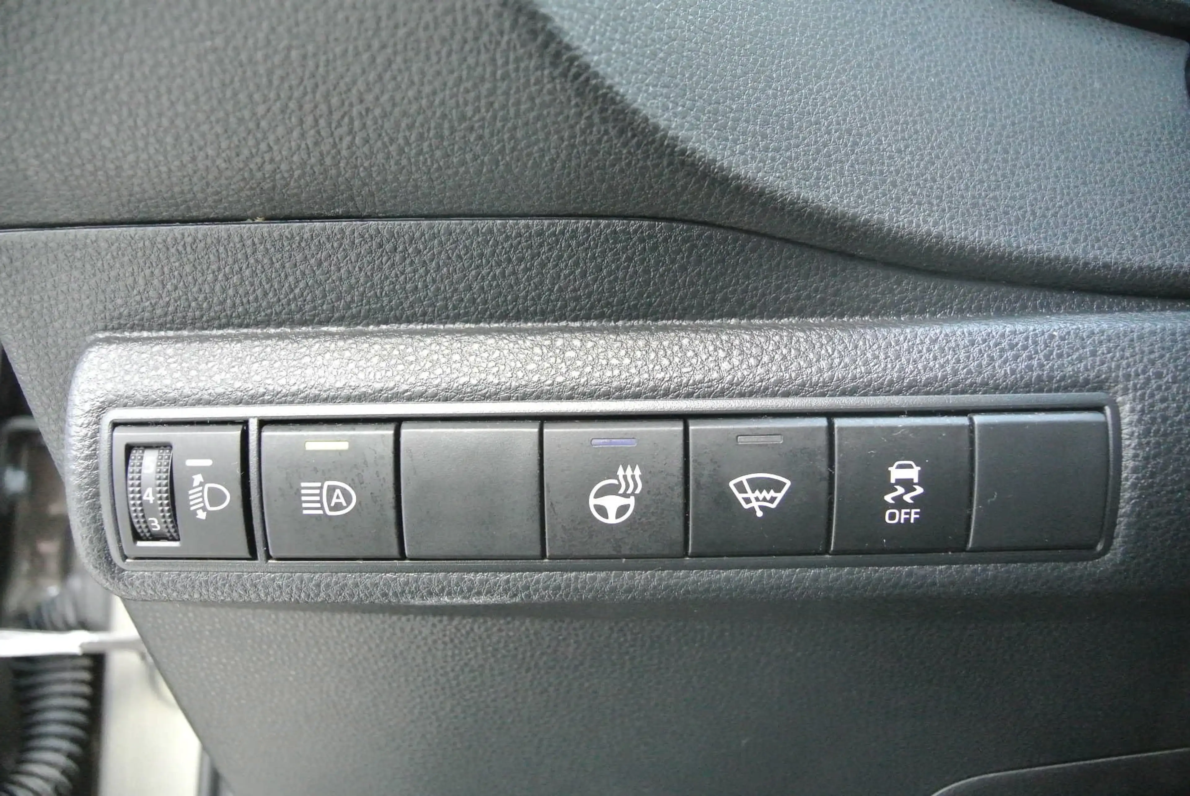 Suzuki Swace 1.8 Hybrid Aut. Comfort+ * NAVI * KAMERA * PDC — photo 13