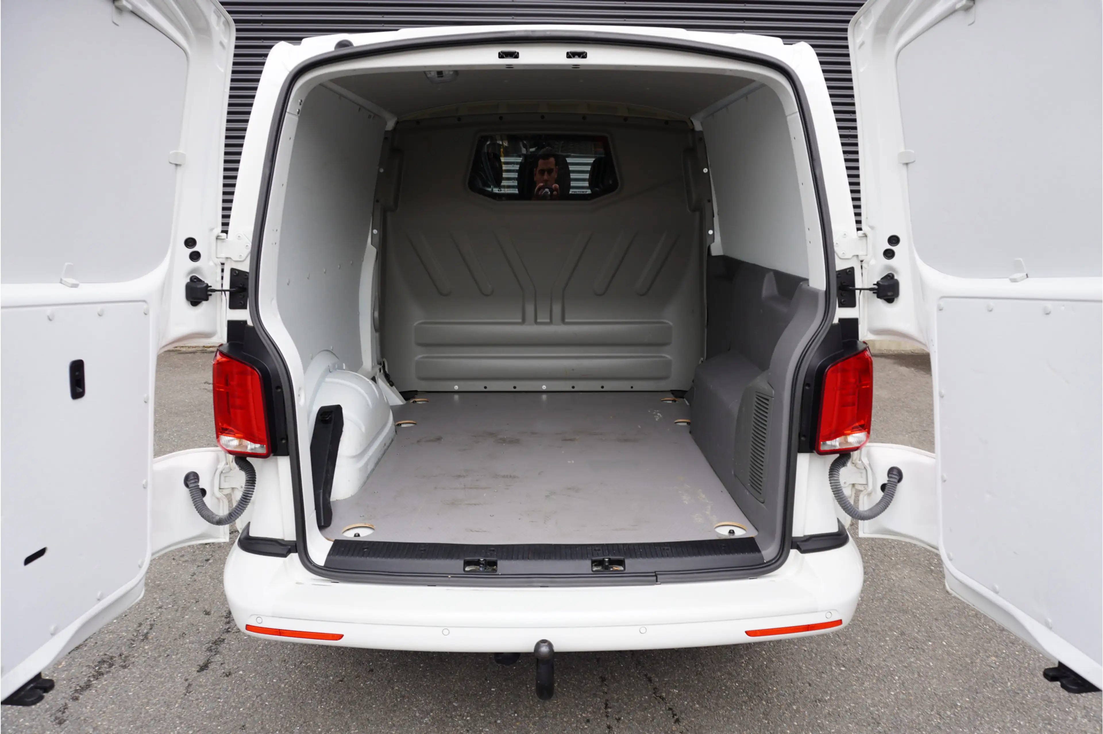 Volkswagen T6.1 Transporter 150 PK Automaat Dubbele Cabine ACC Apple Carplay S — photo 3