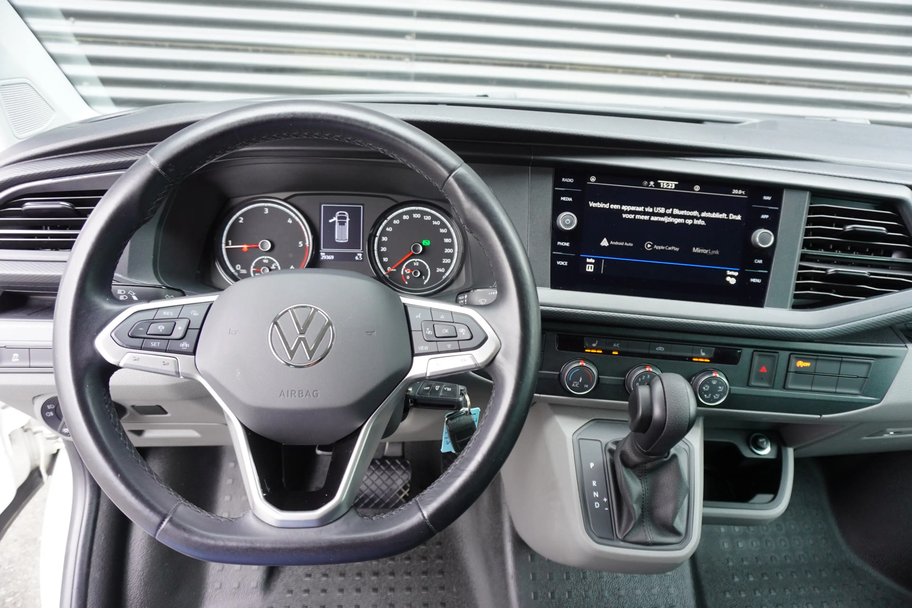 Volkswagen T6.1 Transporter 150 PK Automaat Dubbele Cabine ACC Apple Carplay S — photo 12