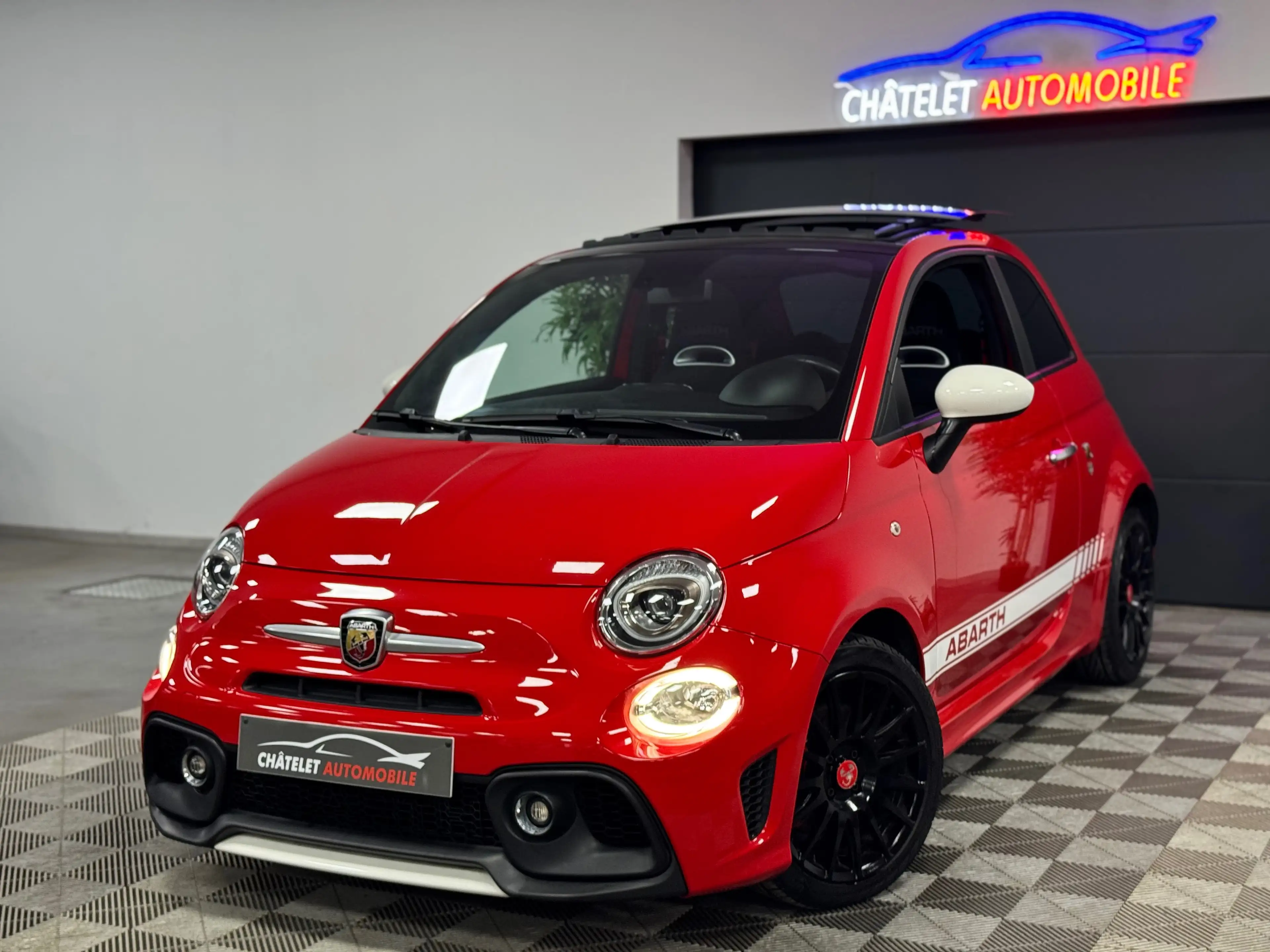 Abarth 500 500 1.4 T-Jet Toit ouvrant Garantie 12 mois état neuf — photo 9
