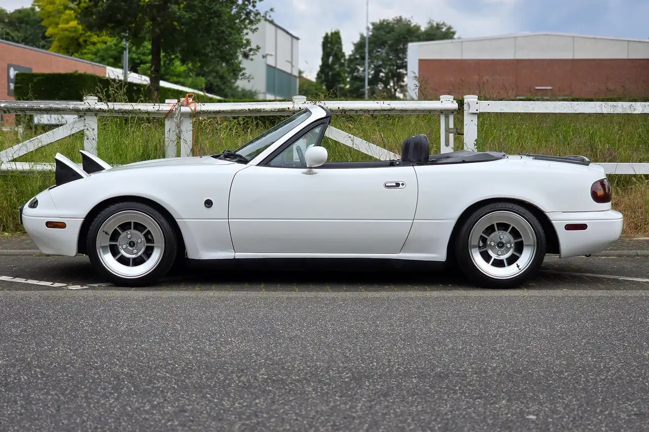Mazda MX-5 - EUNOS Roadster 1.6 - Japan-Import, foto 9