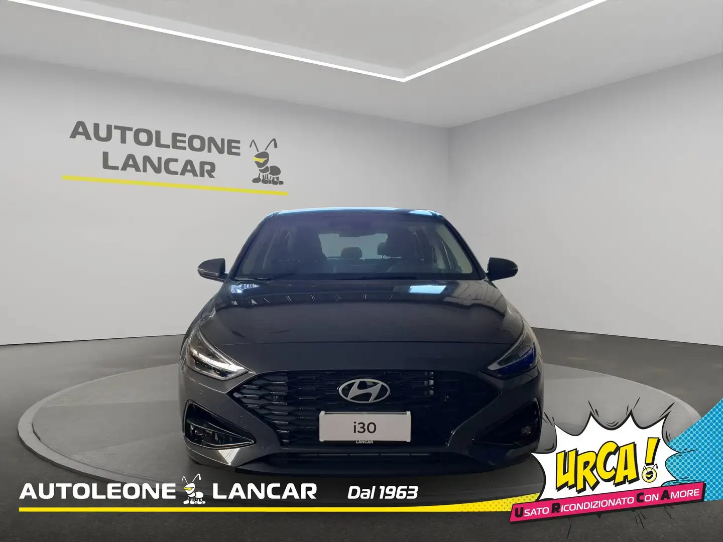 Hyundai i30 5DR PE BUSINESS 1.0 TGDI 48V 100 DCT Gris - 2