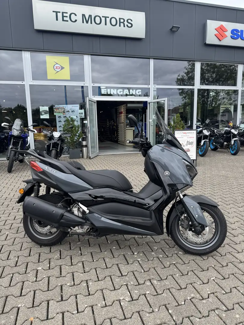 Yamaha X-Max 300 Techmax mit Gepäckträger Szürke - 1
