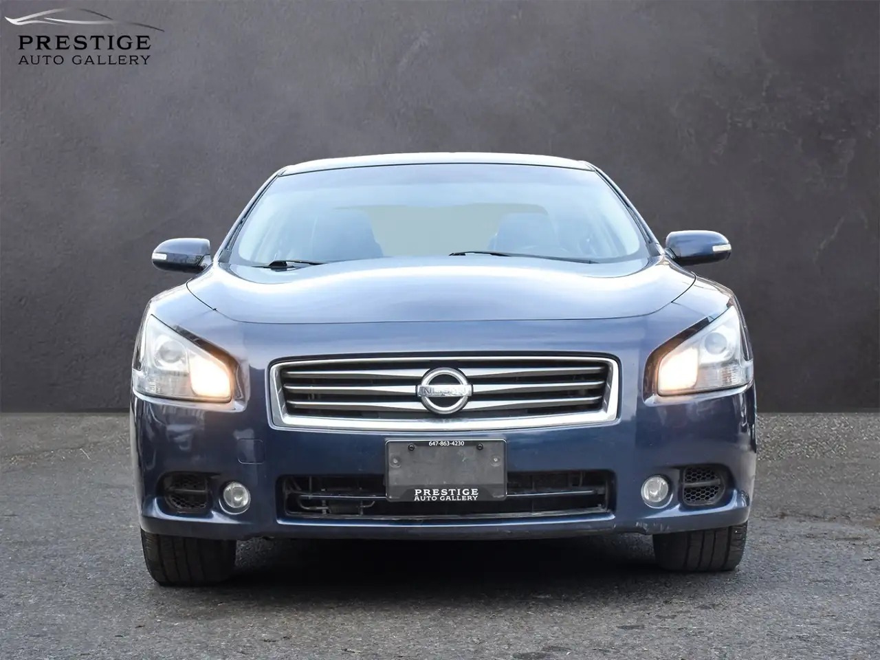Nissan Maxima снимка Nissan Maxima