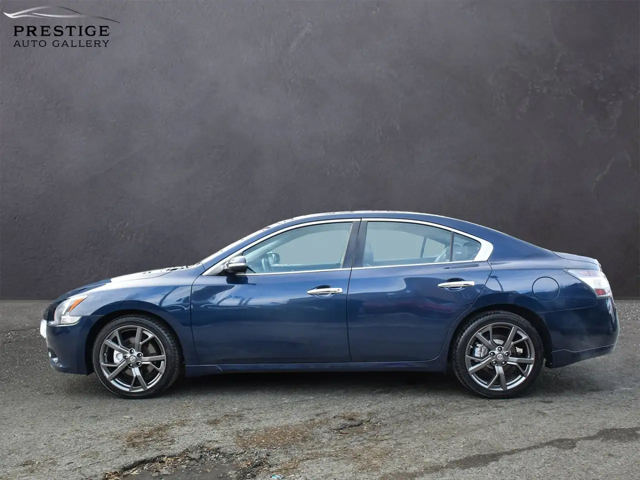 Nissan Maxima снимка Nissan Maxima