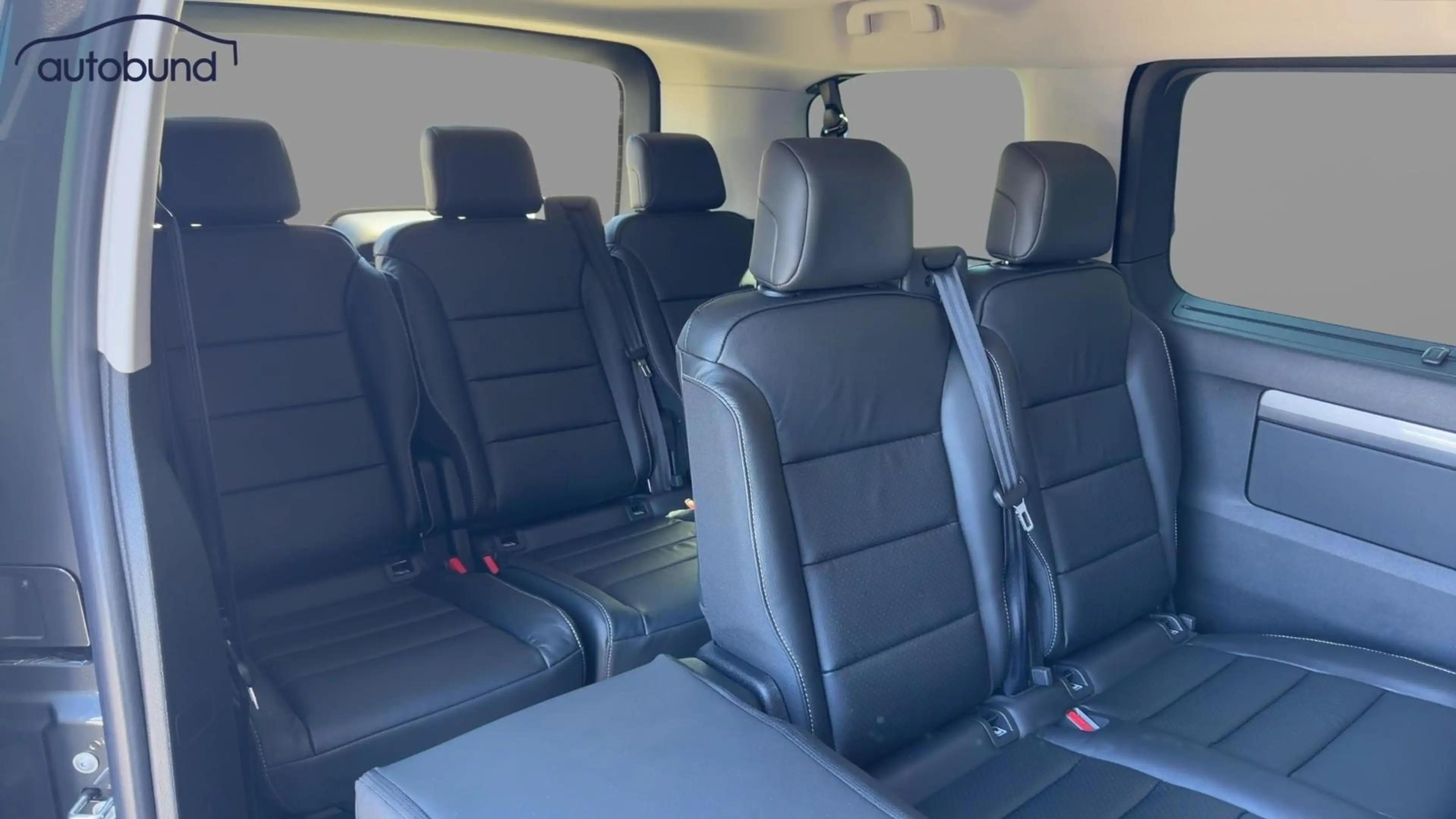 Citroen Spacetourer 2.2 BlueHDi 180 Autom Max M 8-Sitzer AHK Alu KA — photo 8