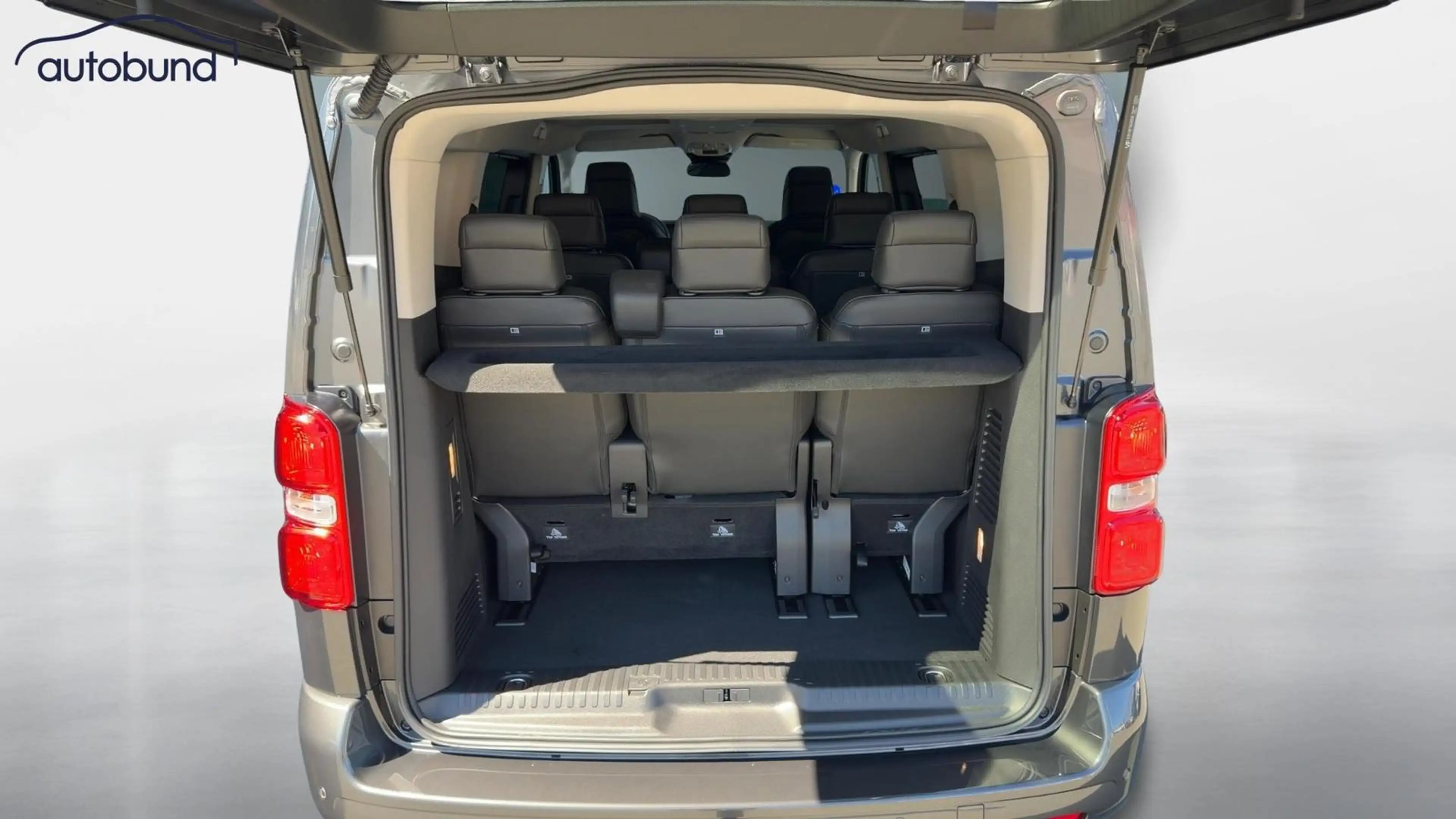 Citroen Spacetourer 2.2 BlueHDi 180 Autom Max M 8-Sitzer AHK Alu KA — photo 9
