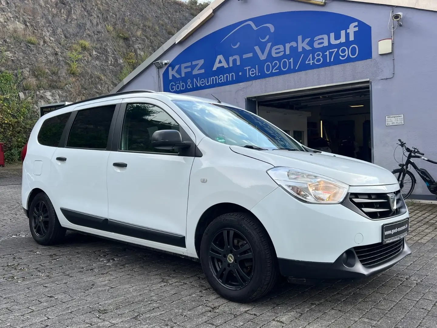 Dacia Lodgy Picknick 7 Sitzer 1.Hand Белый - 1