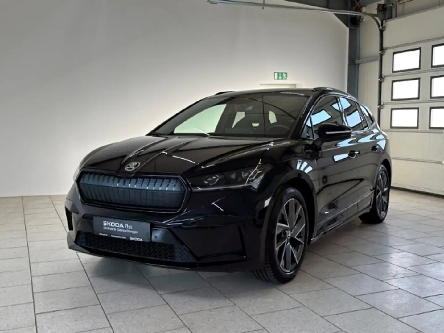 Skoda Enyaq 60 Sportline Navi Matrix AHK SHZ PDC v+h Schwarz - 2