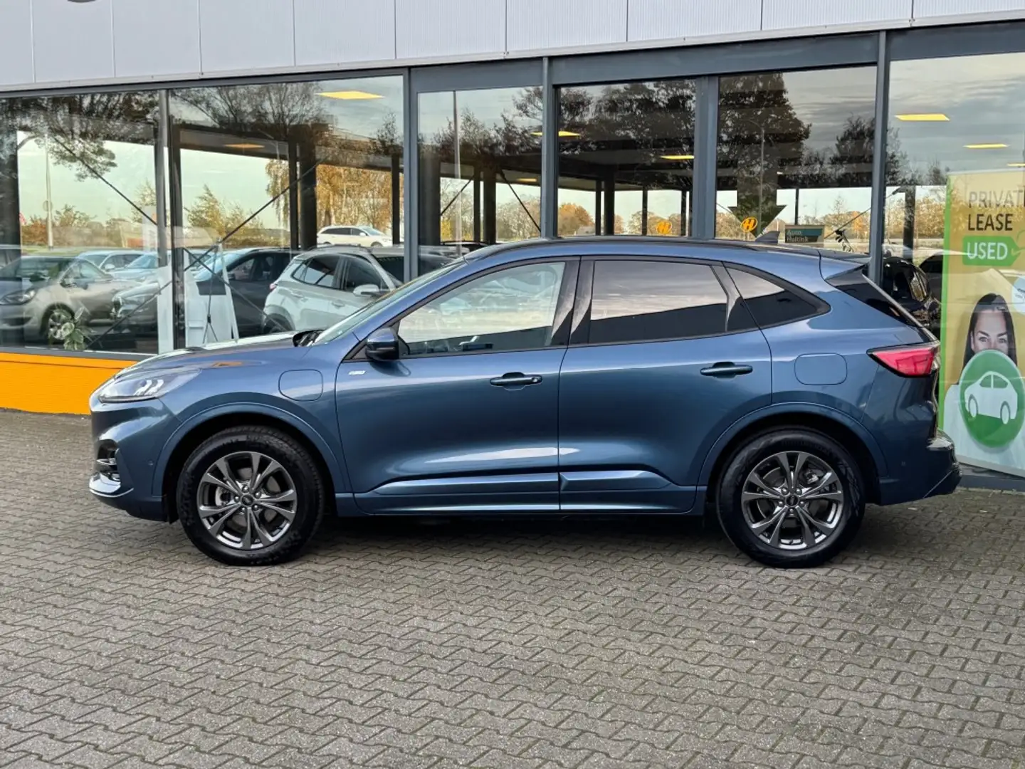Ford Kuga 2.5 PHEV ST-Line - navi - adap cruise - camera - s Grijs - 2