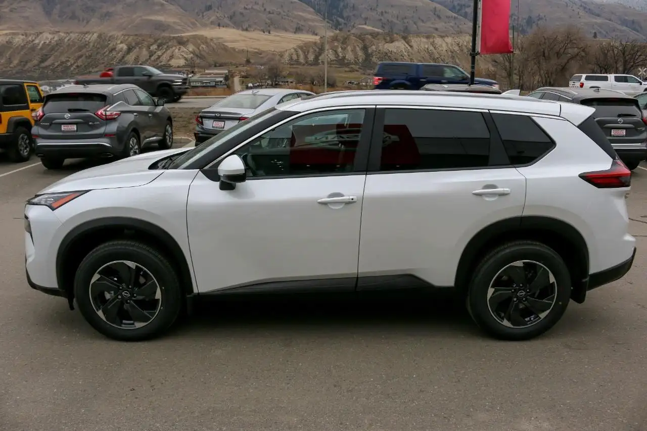 Nissan Rogue photo Nissan Rogue