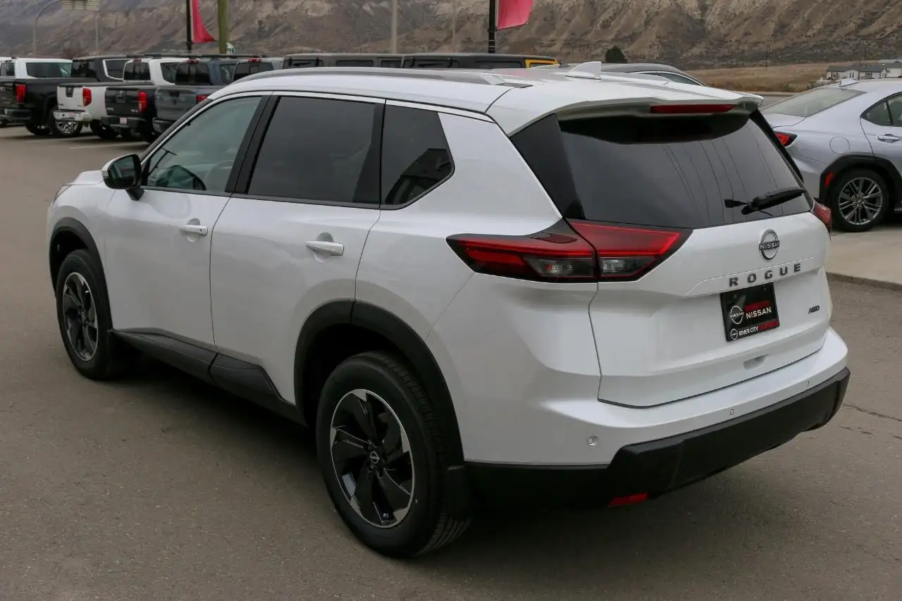 Nissan Rogue photo Nissan Rogue