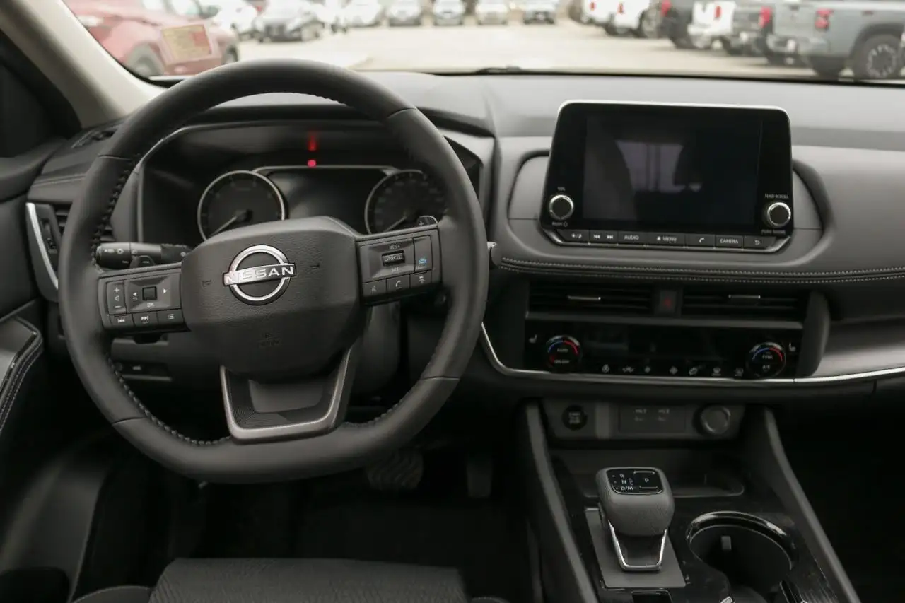 Nissan Rogue photo Nissan Rogue