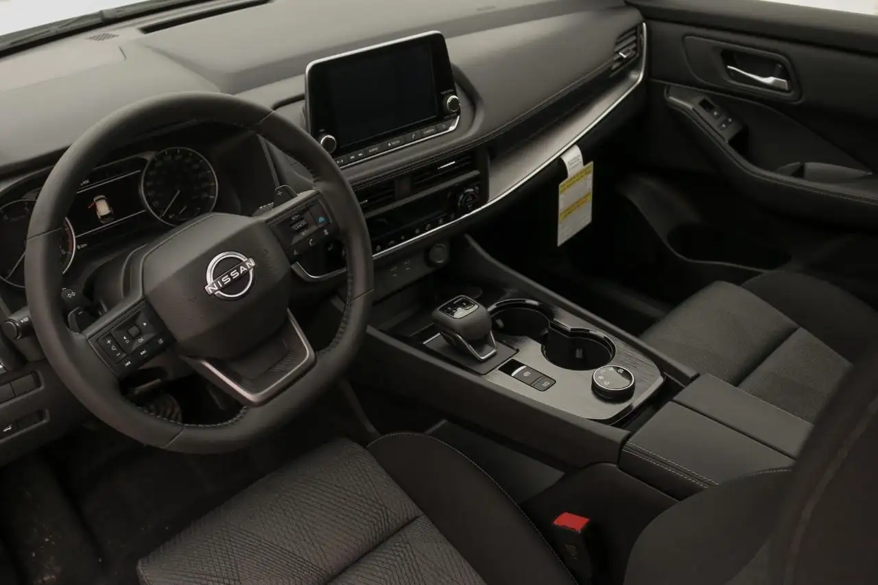Nissan Rogue photo Nissan Rogue