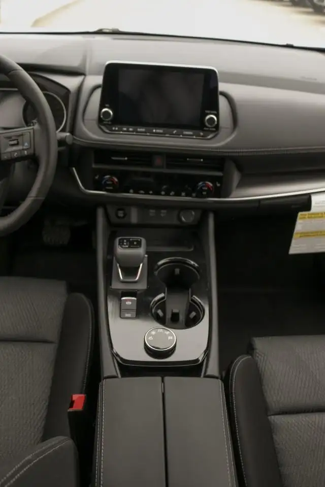 Nissan Rogue photo Nissan Rogue