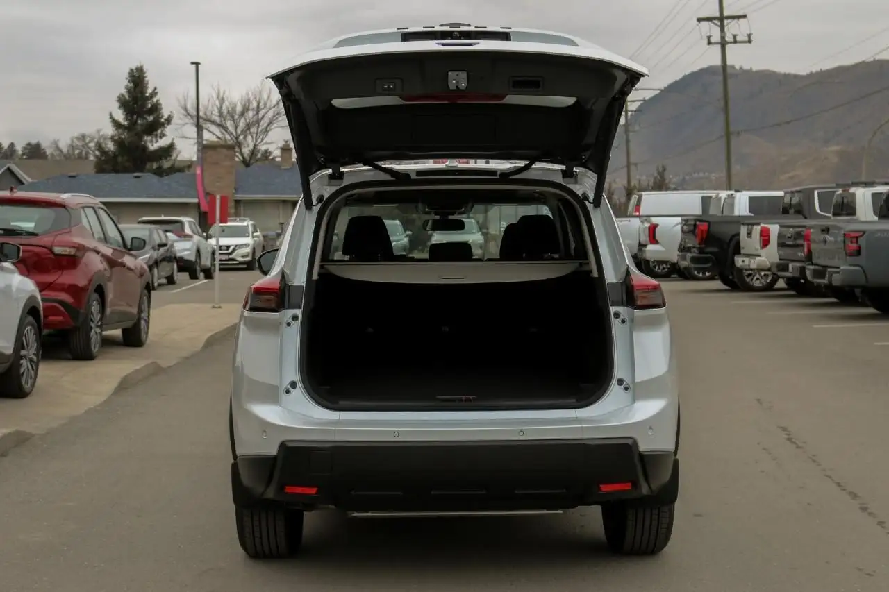 Nissan Rogue photo Nissan Rogue