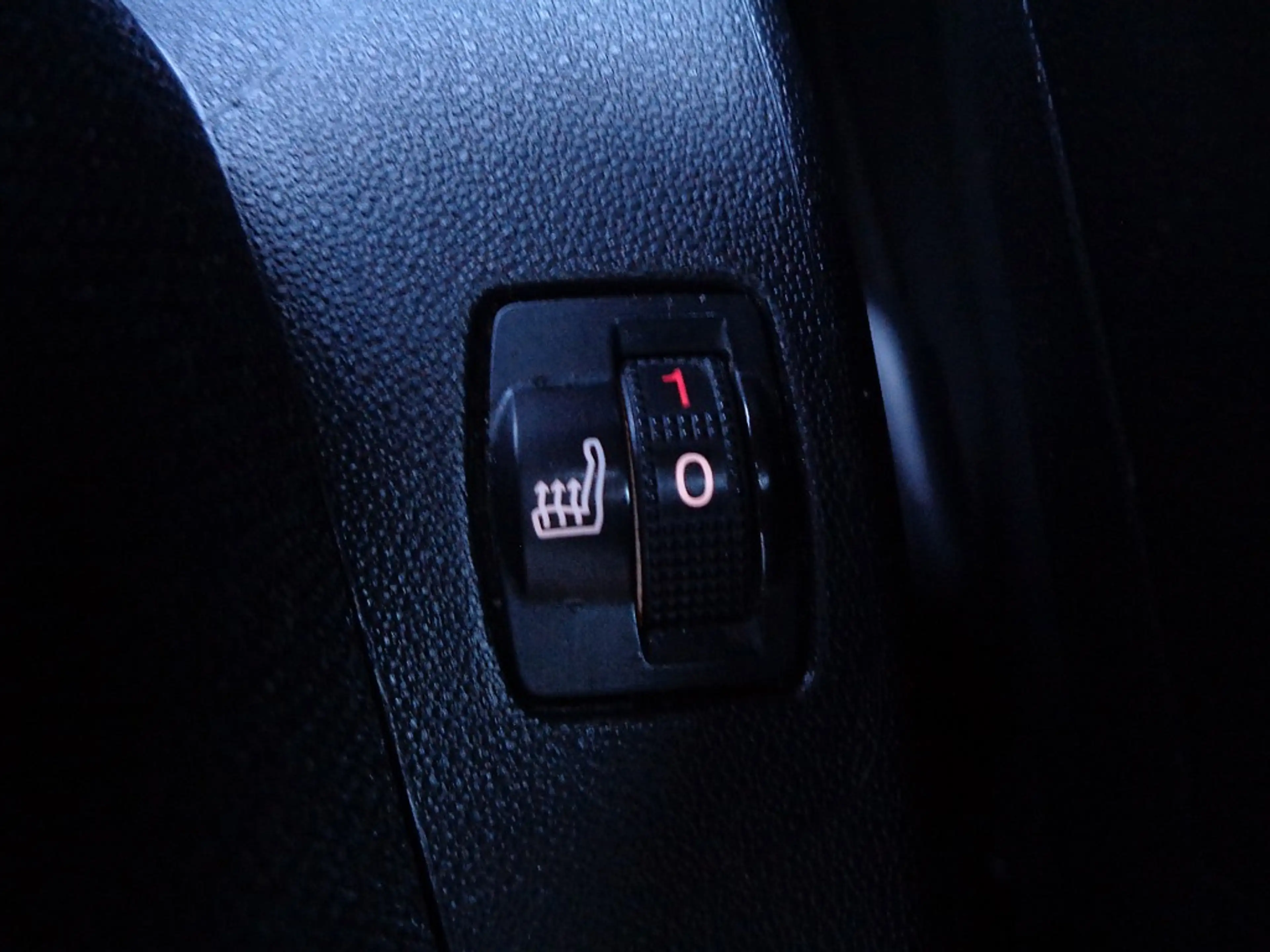 Citroen C4 Picasso BlueHDi 120 6-Gang Seduction Bicolore + Anhänge... — photo 12